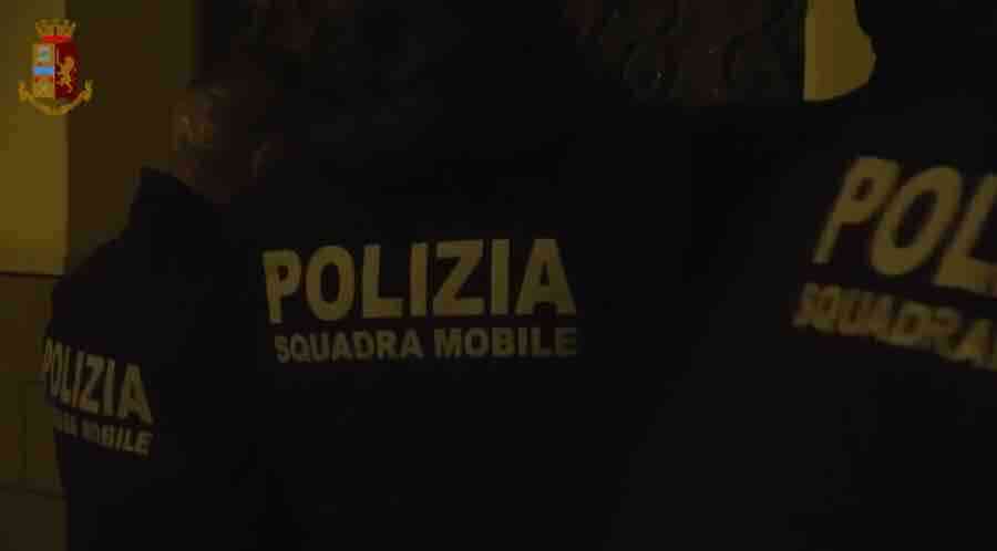 poliziamobile_squadra_olo